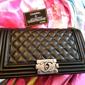 Boy chanel handbag❗🚨AUTHENTIC 🚨❗🔥